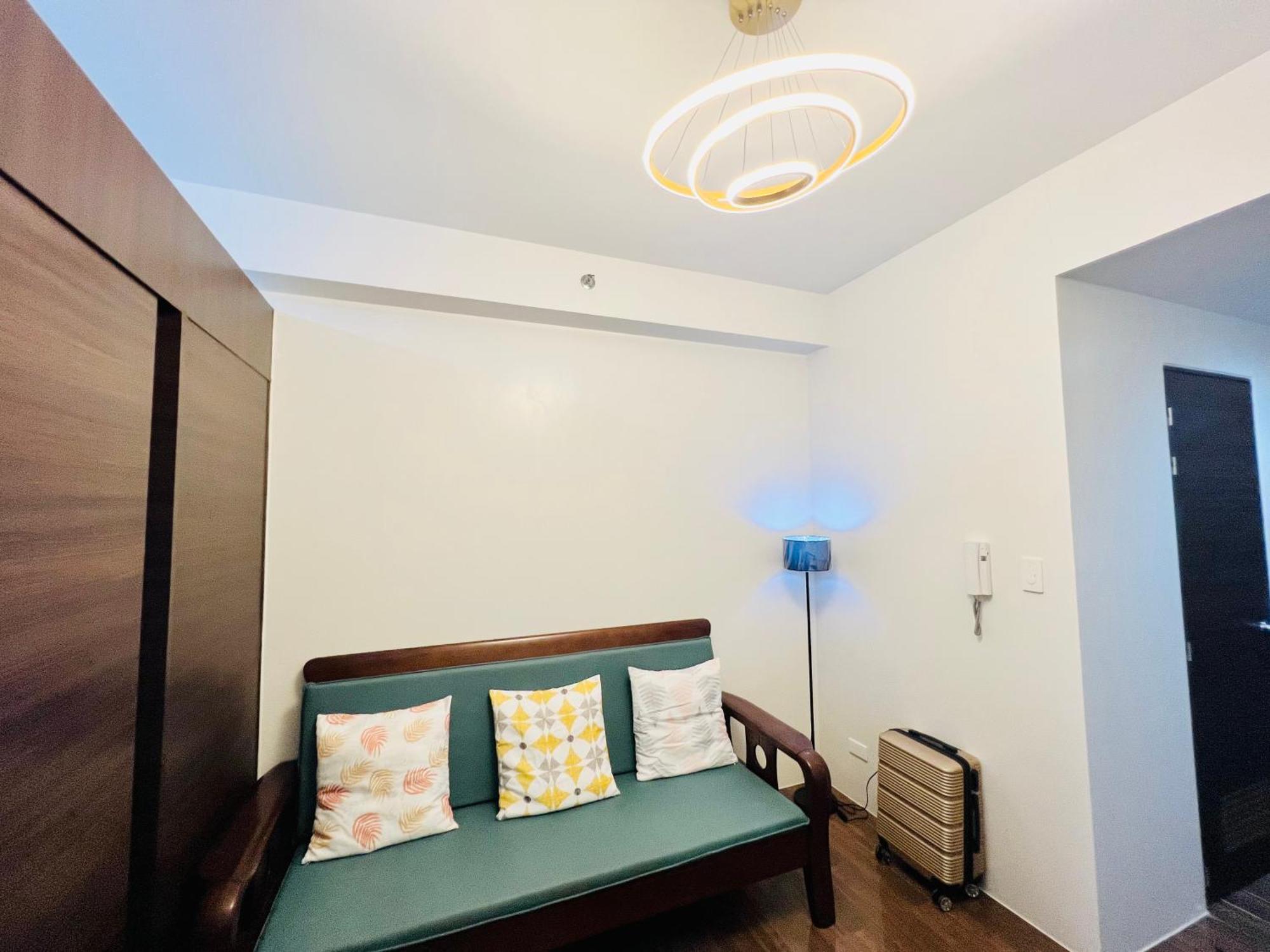 Air Residence Makati マニラ市 エクステリア 写真