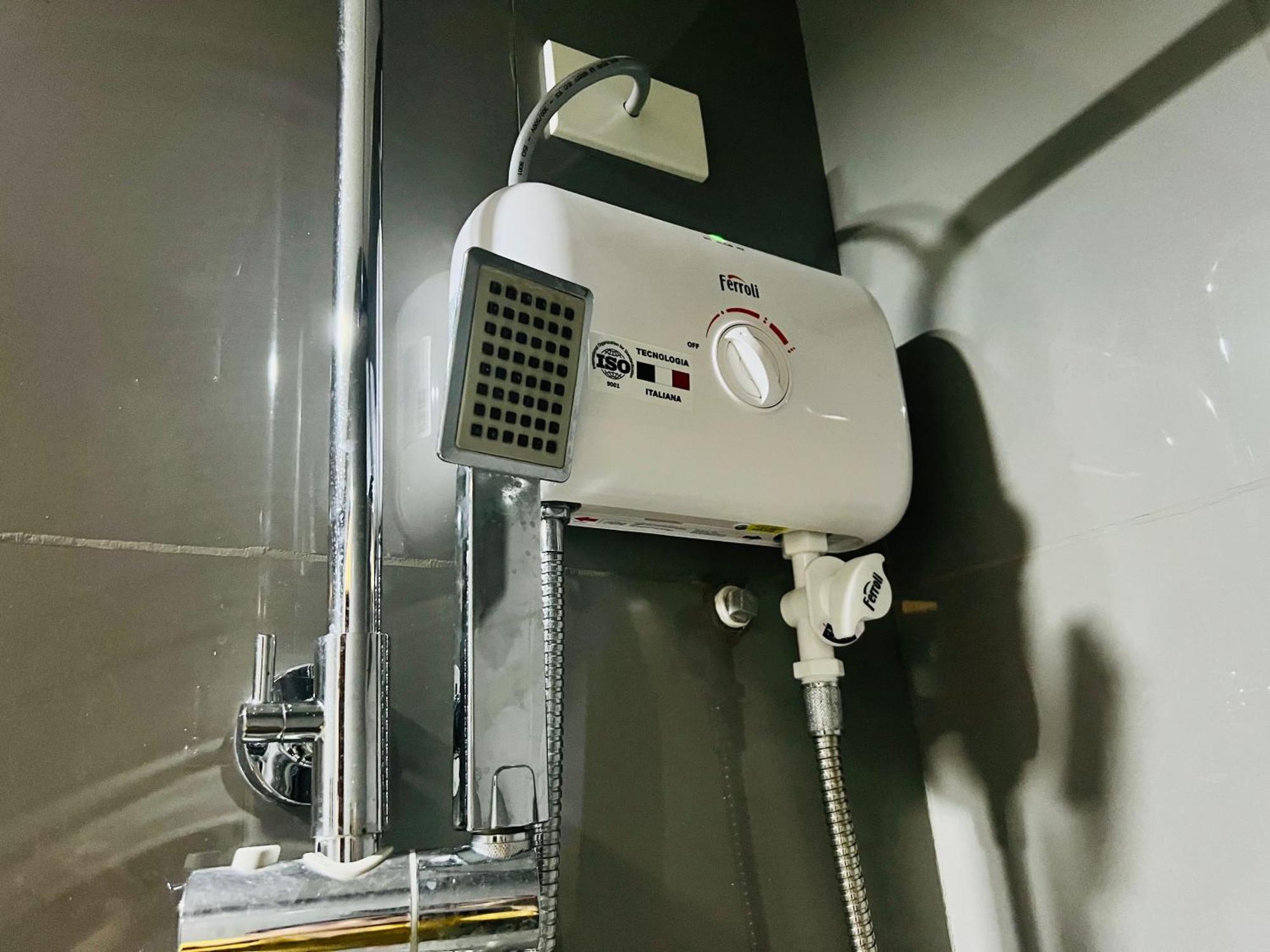 Air Residence Makati マニラ市 エクステリア 写真